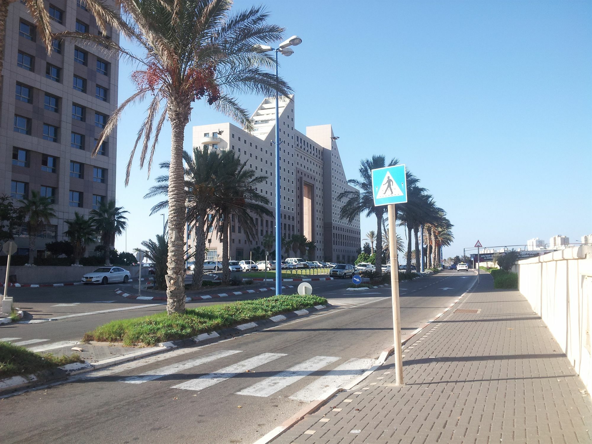 Marom Apartments Hof Hacarmel Haifa Esterno foto